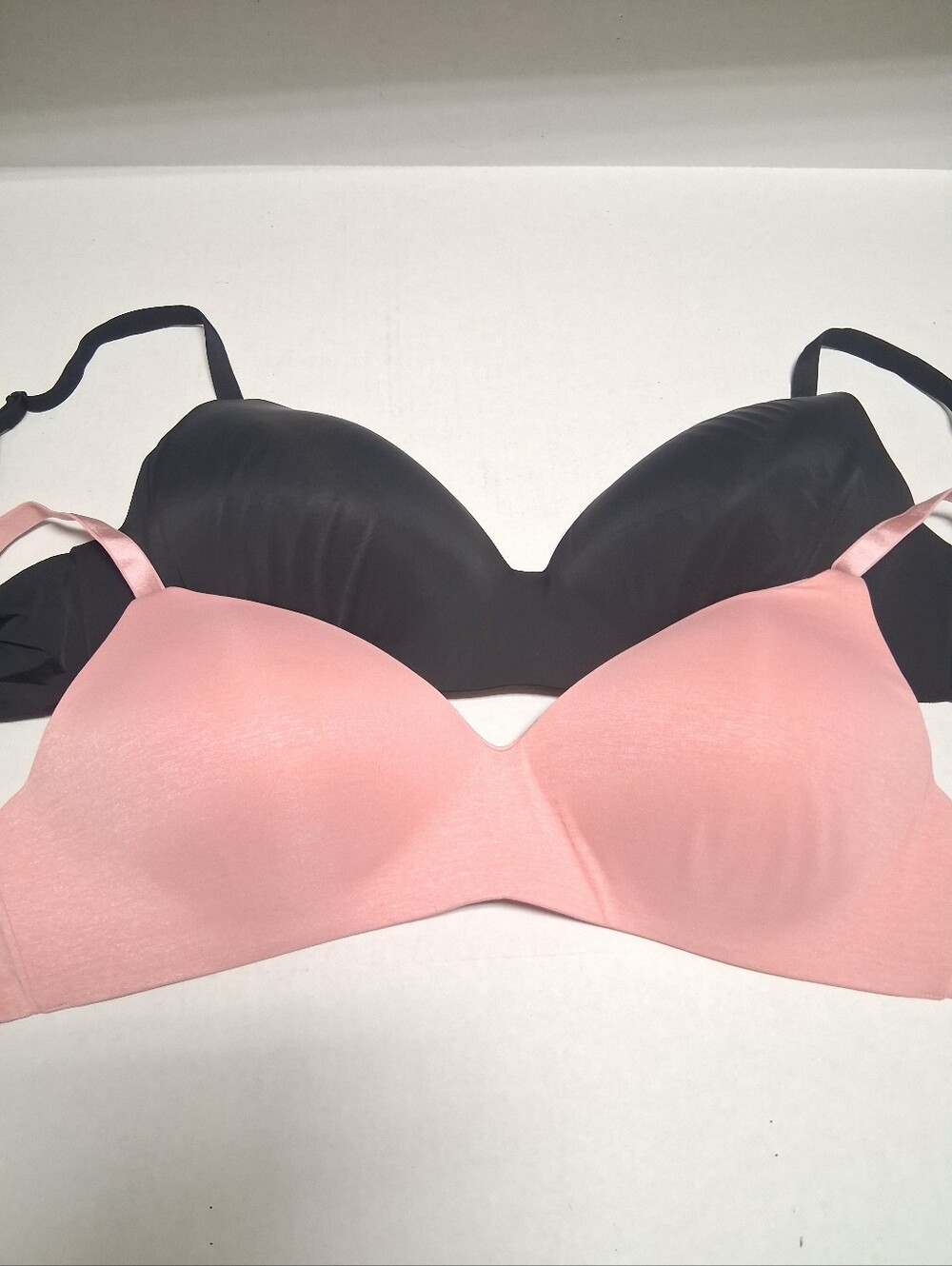 Victoria's Secret 34DD Bras